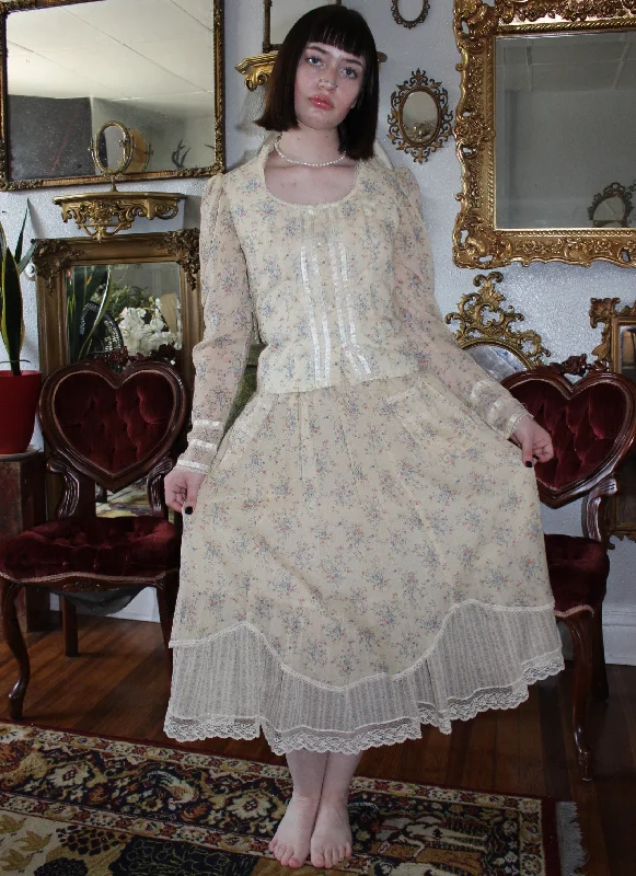 Act Now Gunne Sax Tan Top and Skirt Set