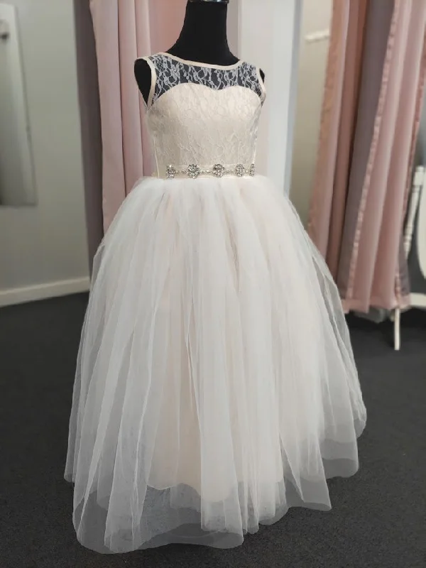 Warehouse Sale Rosebuds 5129 Size 6 Champagne Long Tulle Flower Girl Ballgown Dress Lace Bodice Belt Warehouse Sale Rosebuds 5129 Size 6 Champagne Long Tulle Flower Girl Ballgown Dress Lace Bodice Belt