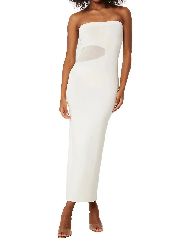 Special Price Dua Dress In White