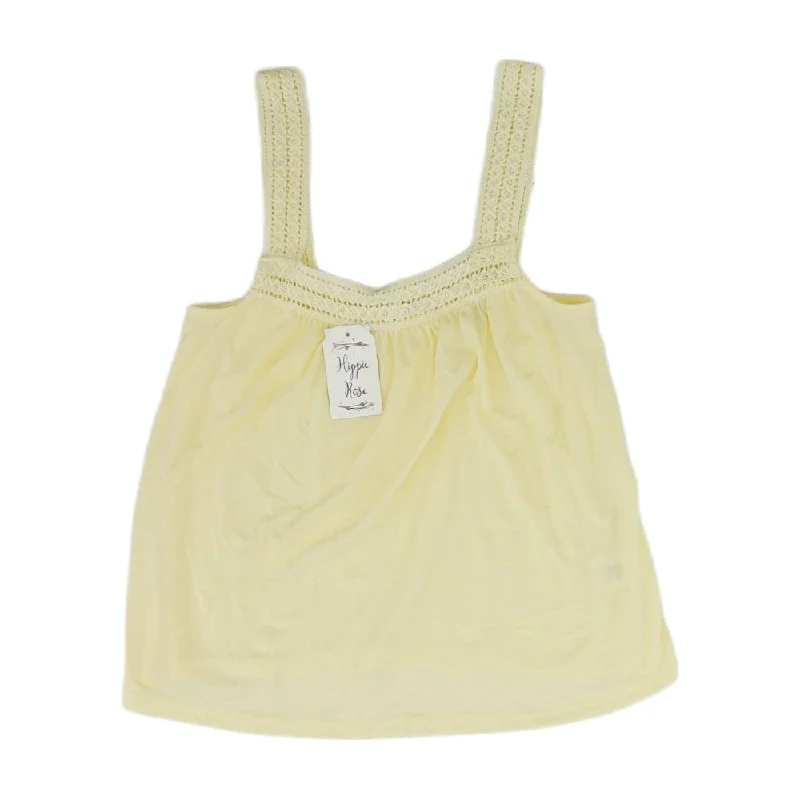 Exclusive Savings Yellow Solid Sleeveless Blouse
