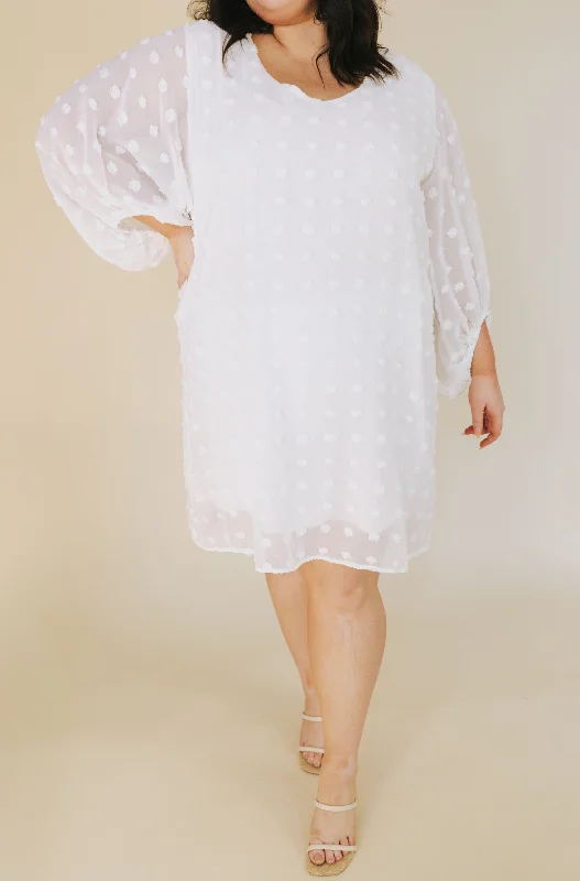 Discount Extravaganza PLUS SIZE - No Compromises Dress