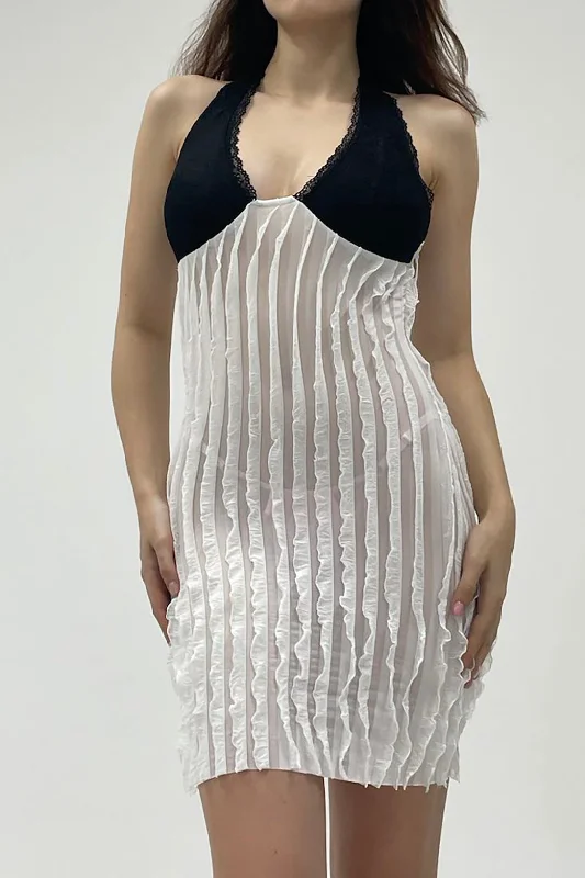 Today’s Deal Color Block Backless Mini Dress