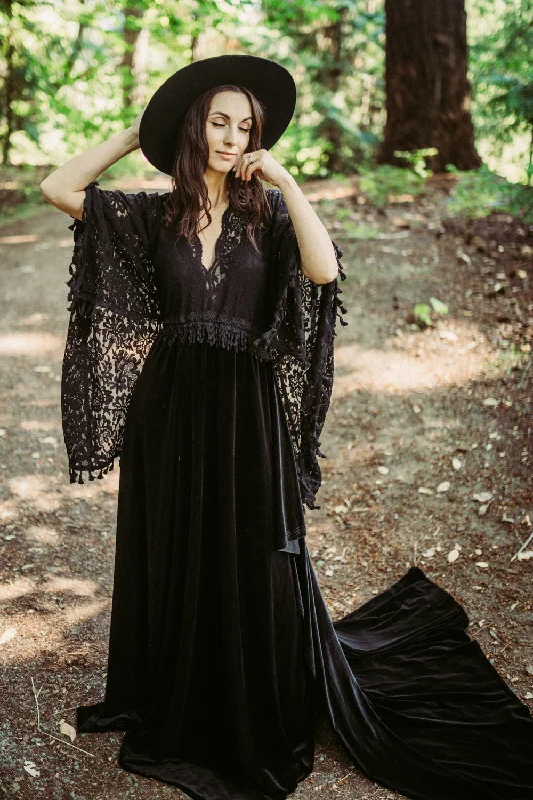 Special Buy Velvet - Black