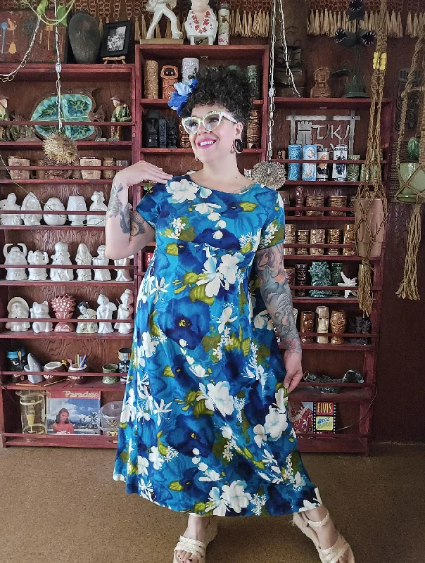 Epic Deals Vintage Blue Floral Tropical Dress