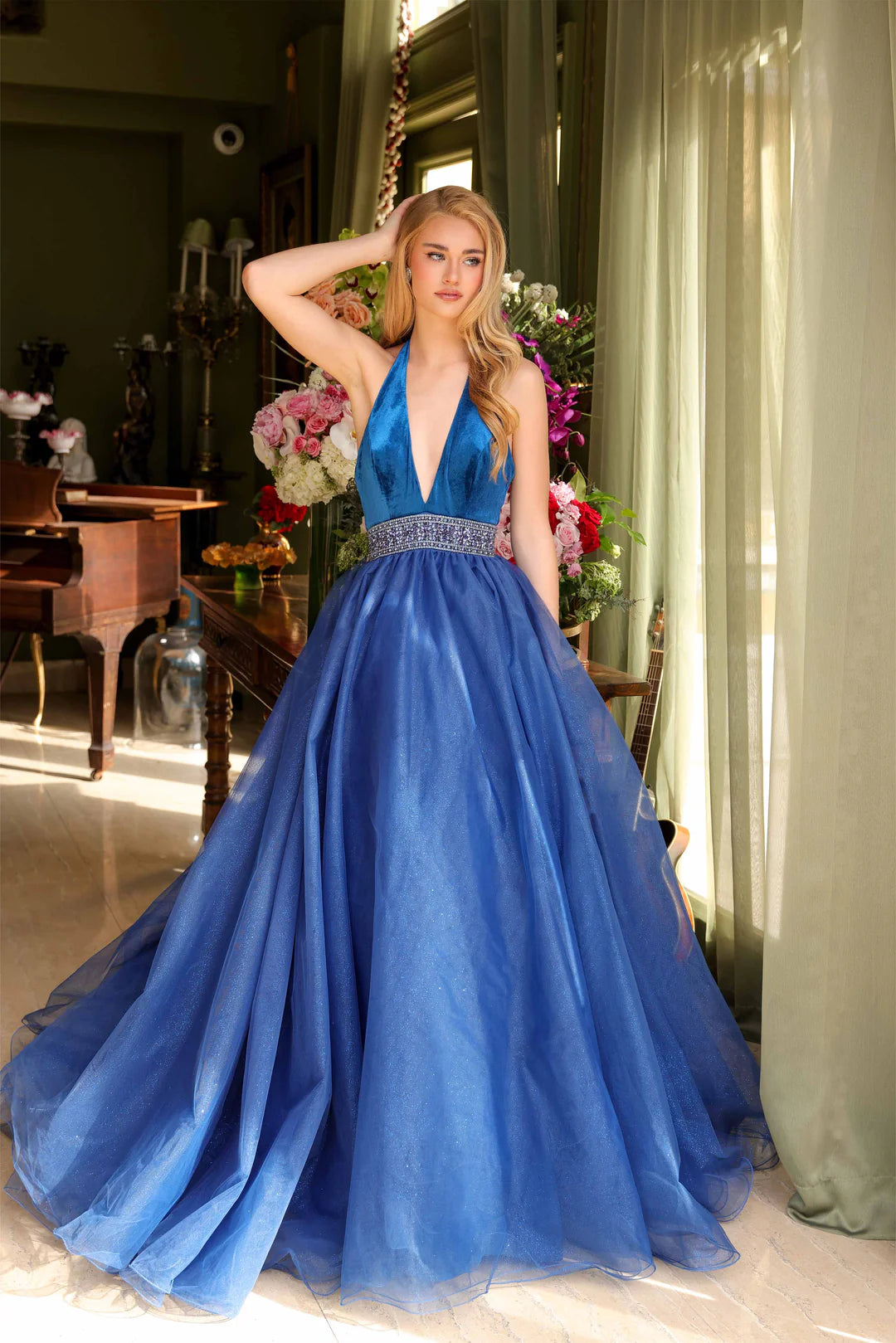 Online Exclusive Ava Presley 39580 Size 0 Royal Velvet Glitter Halter Pageant Dress Prom Gown Homecoming Train Ballgown